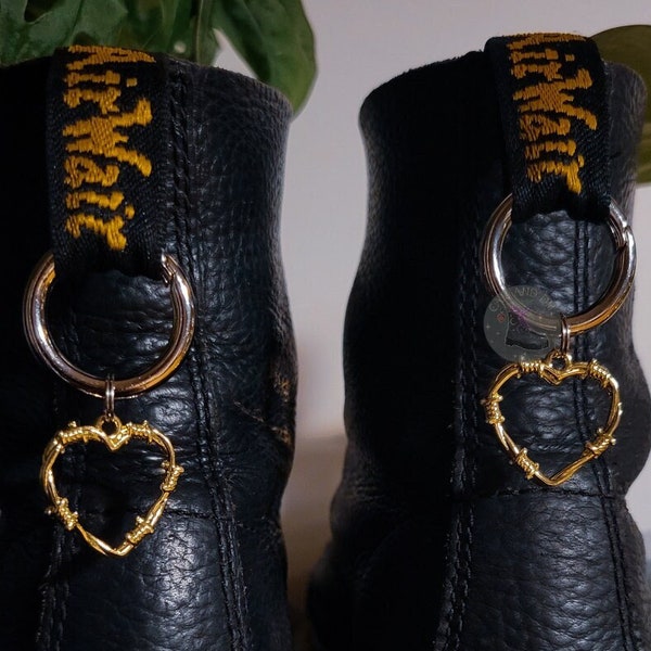 Charm Coeur  or- Shoes charm -  boot charms (dr Martens style) accessoires de chaussures, bijoux 1460, doc tag