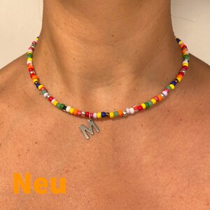 Bunte Perlenkette personalisierbar mit Buchstaben/Initialen Anhänger SILBER.*Bitte bei Personalisierung der/die EXTRA Buchstaben hinzufügen*