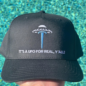 It’s A UFO For Real Y&#39;all, Funny Glow-in-the-dark Embroidered UFO Hat