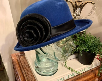 1960s Dark Royal Blue Bollman Felted Wool Hat with Black ribbon band and nylon flower Bowler Fedora