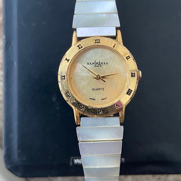 La Express Quartz Watches Etsy