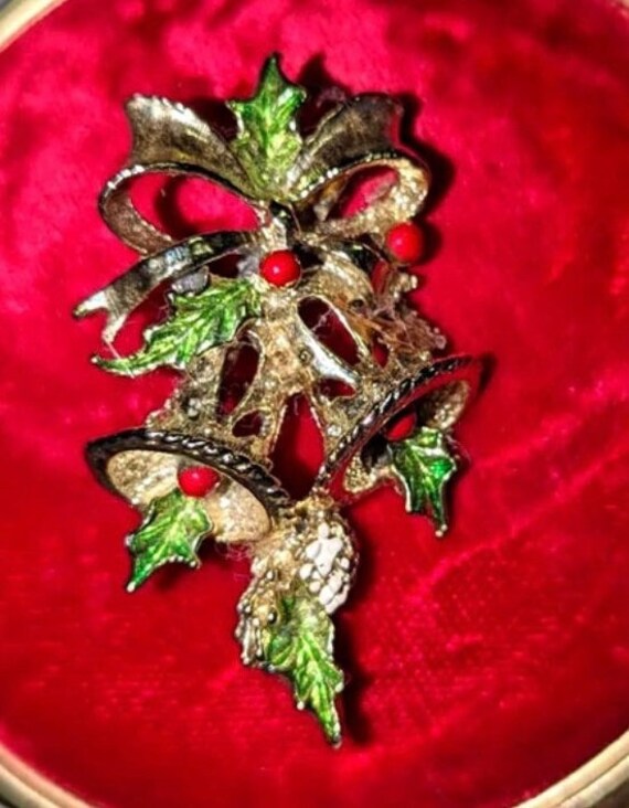 Vintage 1970s Gerry’s Christmas Bells Brooch Pin - image 1