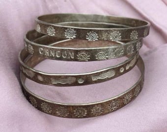 メキシコのタスコ産ヴィンテージスターリングシルバーバングル