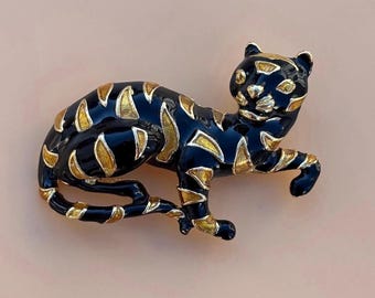 Broche Vintage Tigre En Métal Doré Signée BALABOOSTE - Pièce Unique, Style Rétro Et Charme Ancien