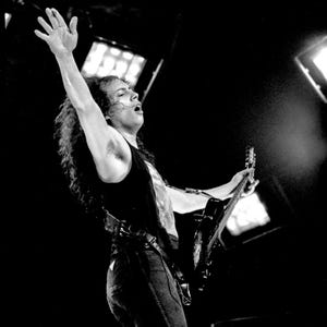 Kirk Hammett Shredding – Metallica Live 1992 / Thrash Master – Kirk Hammett / Metallica Lead Guitarist – Kirk Hammett