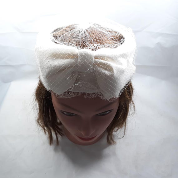 White Open Top Bow Hat With Netting Bridal Hat Vi… - image 1