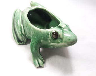 Vintage Art Pottery Green Frog Amphibian Planter Pot