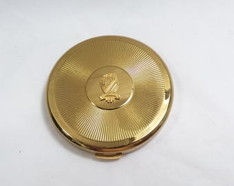 Vintage Gold Color Make Up Compact