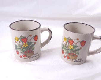 Vtg Korean Made Set of 2 Wild Strawberry Ceramic Mugs Basket Berries Flower