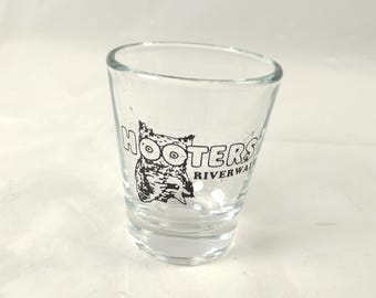 HOOTERS ショットグラス 4個セット Set of Four (4) 