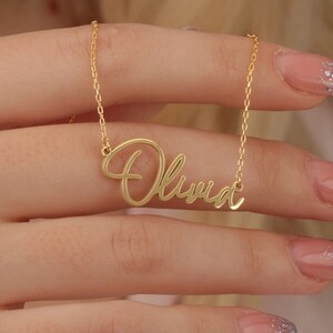 Collar personalizado de oro de 14k hecho a mano, diseño de letras elegantes, regalo de joyería personalizado, regalos de Navidad para mujeres, regalos de Navidad para mamá