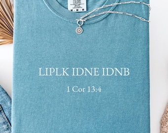 Camiseta cristiana 1 Corintios 13:4 – El amor es paciente, el amor es bondadoso, camiseta con versículo bíblico, camiseta con acrónimo cristiano, regalos religiosos de fe