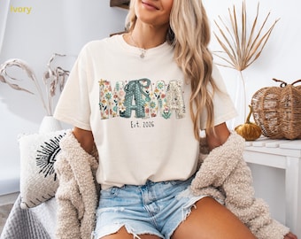 New Mom Est 2026 Shirt, Personalized Mama Shirt, First Time Mom Gift, Motherhood Est Shirt, New Mom Announcement, Custom Mama Tee