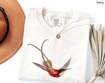 Vintage Hummingbird Shirt, Botanical Bird Tee, Cottagecore Nature Shirt, Floral Aesthetic Tee, Bird Lover Gift, Retro Wildlife Art Shirt