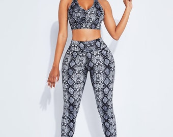 Snake Print 2 Piece Workout Set | High Waist Leggings - Size S