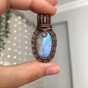 Moonstone Wire Wrapped Pendant, Copper Wire Pendant, Moonstone Pendant