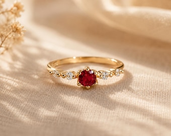 Bague rubis délicat en or massif 14 carats - Bague empilable minimaliste, bague avec pierre de naissance de juillet Bague rubis rouge - Bague empilable cadeau d'anniversaire
