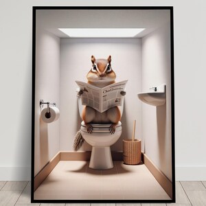 Foto di uno scoiattolo che legge il giornale sul water, decorazione divertente per il water, cornice decorativa per il bagno, poster per il water, regalo divertente