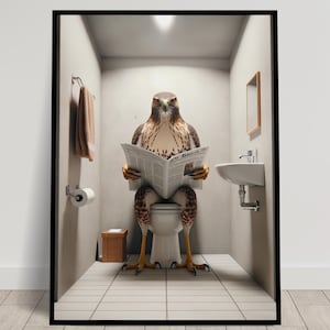 Foto di un falco che legge il giornale sul water, Decorazione divertente per il water, Cornice decorativa per il bagno, Poster per il water, Regalo divertente
