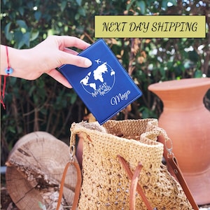 Personalisierter Name Gravierte Leder Passhülle, Benutzerdefinierte Passhülle für Reisende Geschenkidee Leder Passport Schutz Brieftasche mit Namen