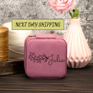 Travel Jewelry Box, Birth Flower Jewelry Travel Case, Leather Jewelry Organizer, Custom Travel Jewelry Case, Bridal Party Gifts, Jewelry Box