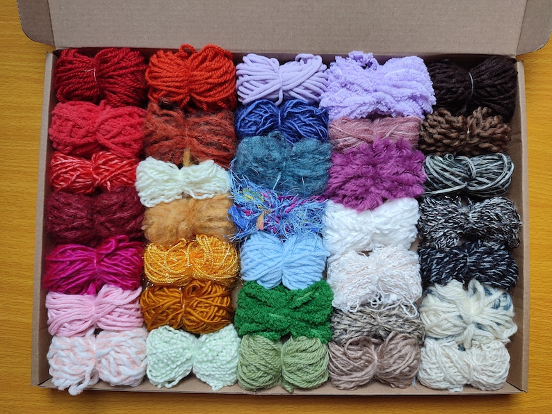 Wool Thread Bundle Yarn Variety Pack: 35 Bundles, Assorted Colours & Textures, for Weaving ...