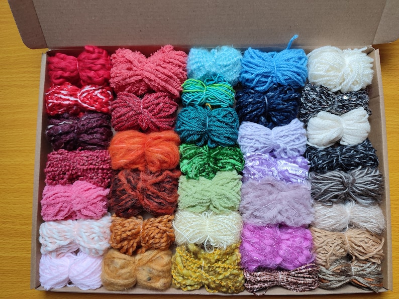 Wool Thread Bundle Yarn Variety Pack: 35 Bundles, Assorted Colours & Textures, for Weaving ...