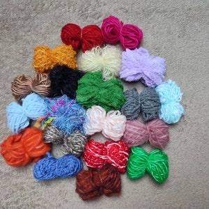 Mixed creative pack of assorted colours 20 yarn bundles. Various weights, types and textures.  Length from 2 to 13 m, for weaving and much more