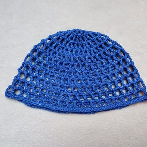 Handmade sparkle hat in  blue, disco hat, blue mesh hat, retro hat, 70s hat, hand-crocheted party cap