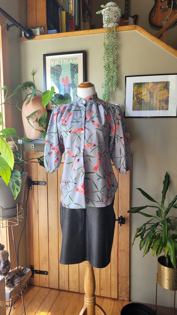 Authentic 1970s blouse - vintage 70s floral butto… - image 1