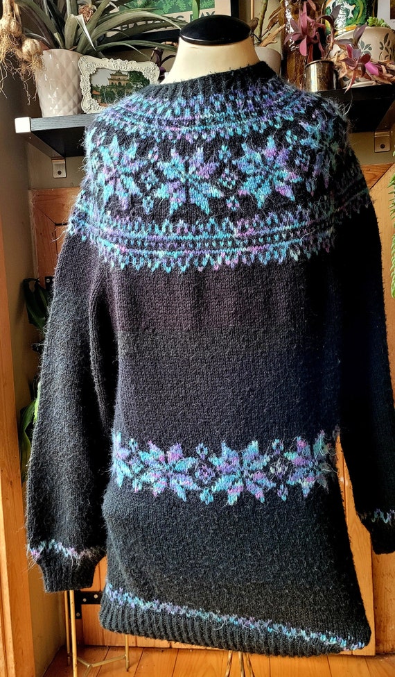 Vintage 1970s Nordic - Fair Isle hand knit sweater