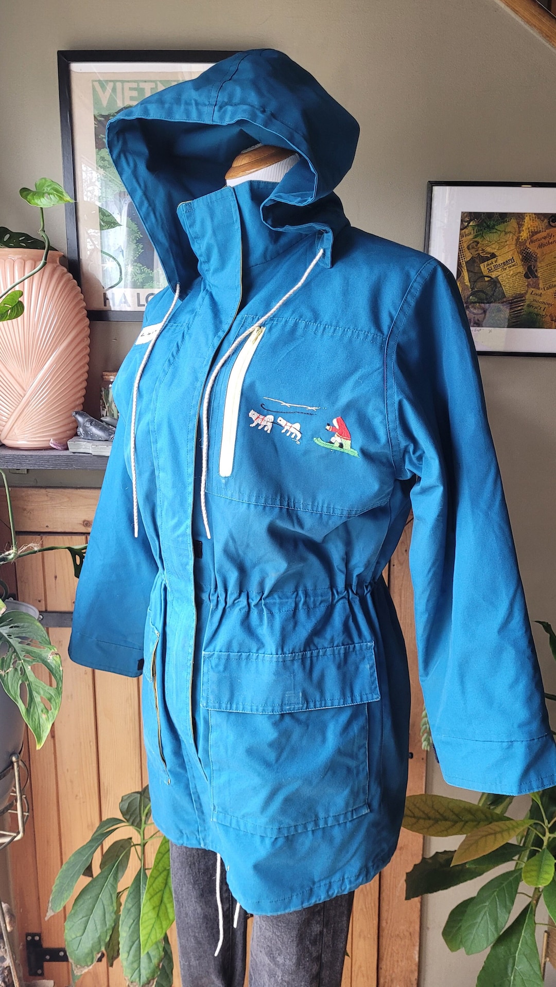 Vintage 1980s Inuit Jacket Grenfell Parka Made in Canada Handmade Parka