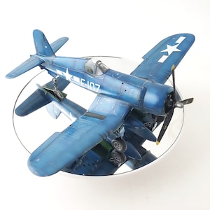 F4U-1D in 1:48 scale, pro built model with diorama