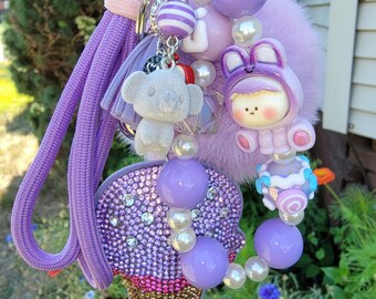 Handmade Wristlet Keychain: Elegant Key Fob - Stylish Key Holder Gift
