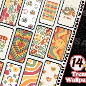 Op de afbeelding: Een set van 14 trendy telefoonachtergronden in een retro stijl uit de jaren 70. De achtergronden bevatten verschillende ontwerpen, waaronder smiley-gezichten, harten, bloemen en abstracte patronen in een kleurenpalet van oranje, geel, groen, rood en blauw.