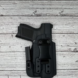 DnzHolsters kydex holsters Canik Mete MC9LS  Olight PL Mini 2 - Streamlight Tlr-7Sub 1913 key IWB Holster.