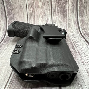 DnzHolsters kydex holsters Glock 19 MOS Olight Baldr S IWB Holster. image 6