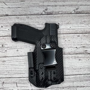 DnzHolsters kydex holsters Canik Mete MC9 PRIME Light bearing IWB Holster.