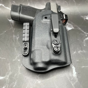 DnzHolsters kydex holsters    Canik TP9 Elite SubCompact  Light bearing  IWB Holster.