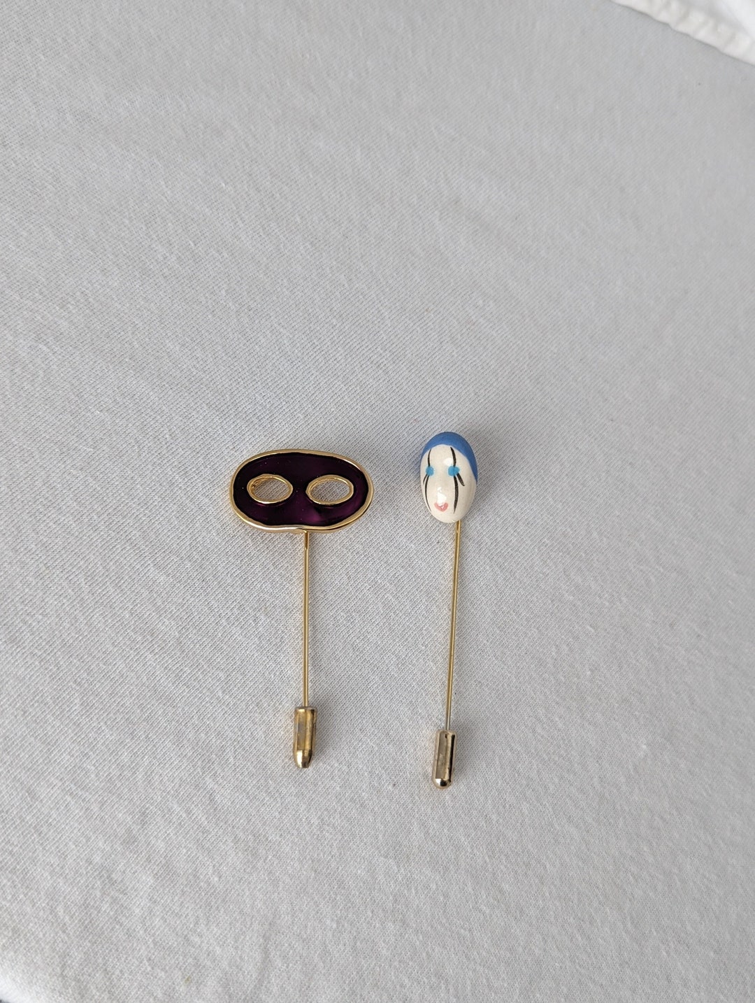 Mask Stick Pin, Set of 2 Mask Pins, Face Stick Pin, Purple Mask Pin