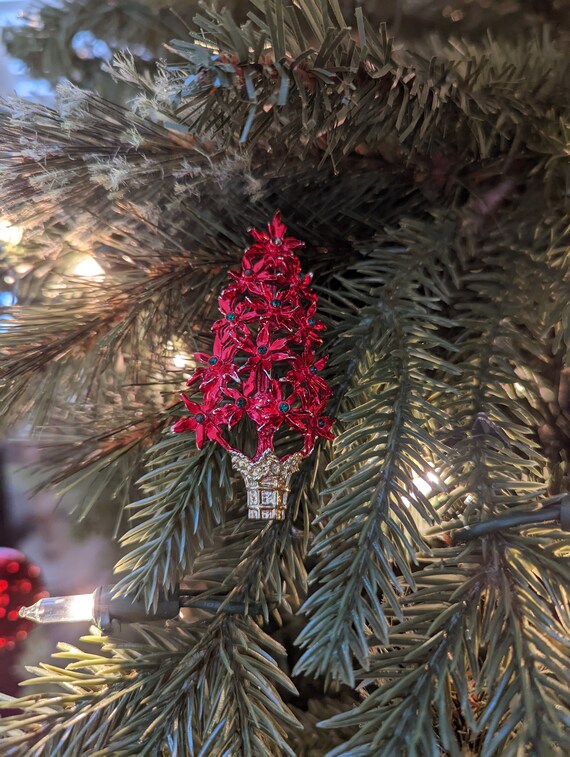 Poinsettia Christmas tree pin brooch, Christmas t… - image 2