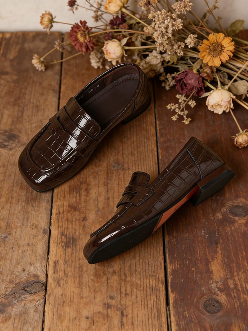 Vintage Dark Academia Croc Leather Loafers for Women, Handmade Brown Slip On Work Flats, Low Heel Penny Loafer Classic Office Dress Shoes image 4