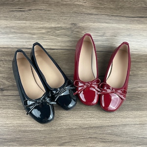 Rote Mary Jane, Schleife, schwarze Schuhe, Damenschuhe, kleine Lederschuhe, flache Schuhe