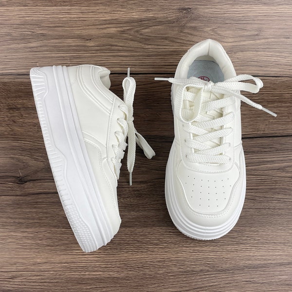 Little white shoes, sports shoes, casual shoes, women's shoes, thick soled shoes, comfortable shoes, daily shoes