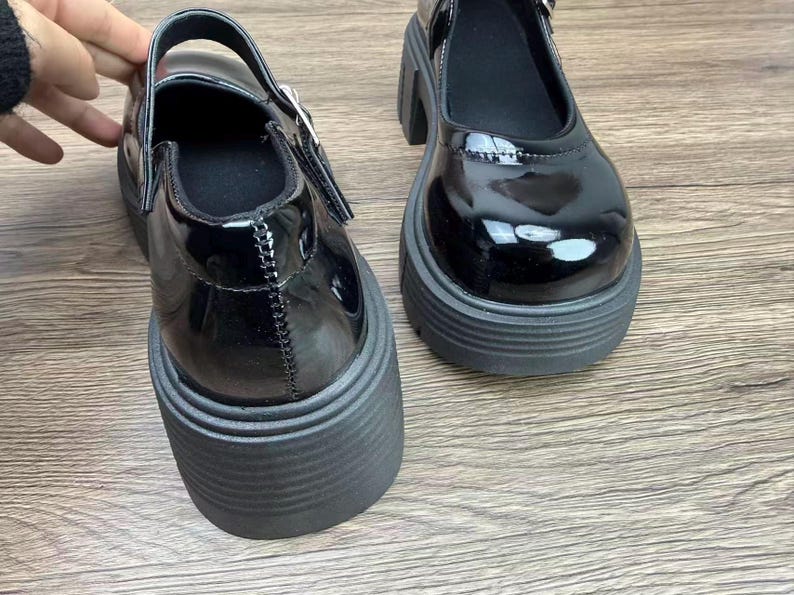 Mary Jane, botas de cuero, hechas a mano, zapatos vintage, zapatos de mujer, zapatos pequeños de cuero, regalo de cumpleaños, regalo de Navidad imagen 4