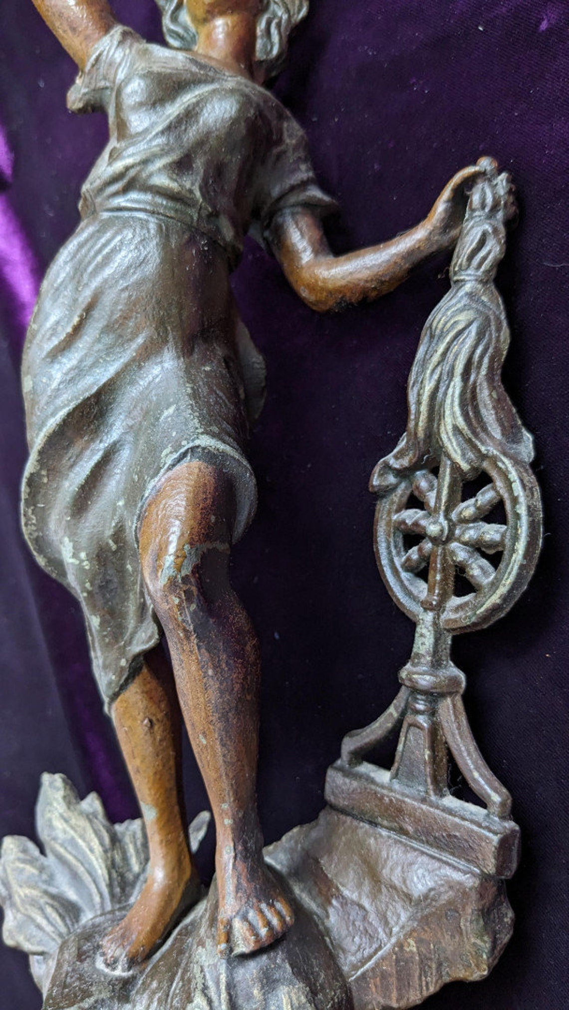 Amazing Antique French Woman Zinc / Spelter Statue le Travail labor