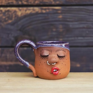 Handmade Ceramic Face Mug: Unique 3D Stoneware Pottery, Silver Detail