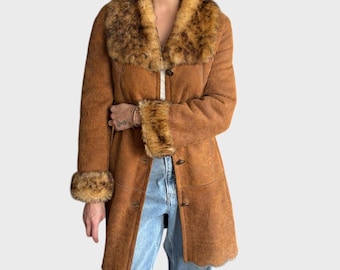 Vintage Tan Shearling Coat | 70s Boho Winter Jacket, Fur Collar (Size S)