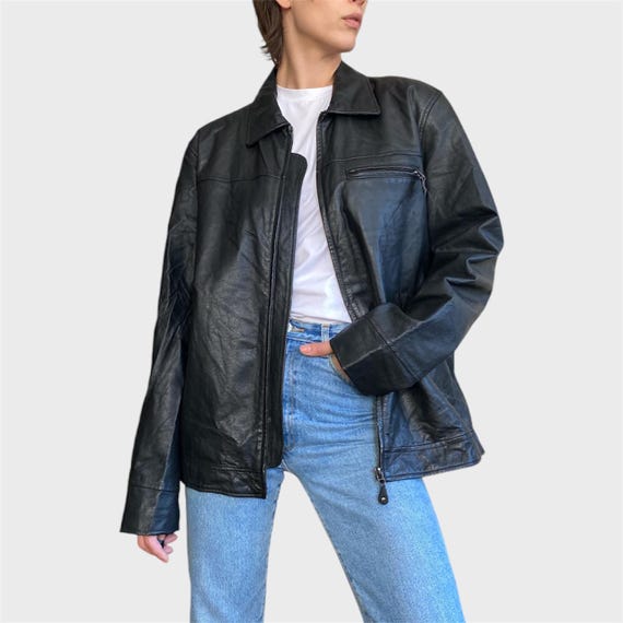 Veste Motard En Cuir Véritable Noir – Taille 44 Pouces – Vintage, Plissée, Ajustable – Occasion Avec Signes D’usure