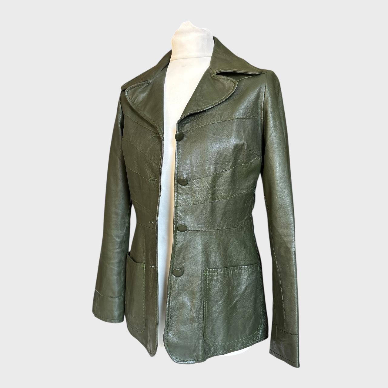 Vintage 70s Dark Green Leather Jacket: Fitted Waist, Retro Boho